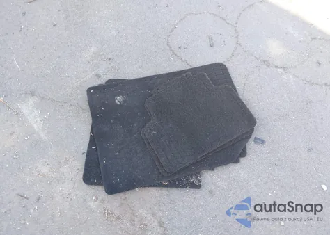 2015 Hyundai Veloster z USA, uszkodzony, nr VIN KMHTC6AD8FU228964